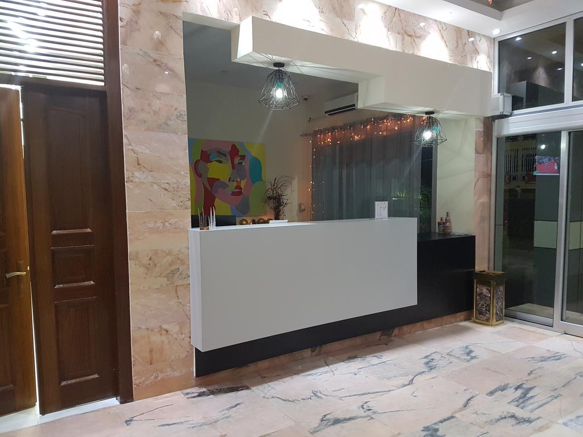 Hotel Bella Riva Kinshasa Eksteriør billede