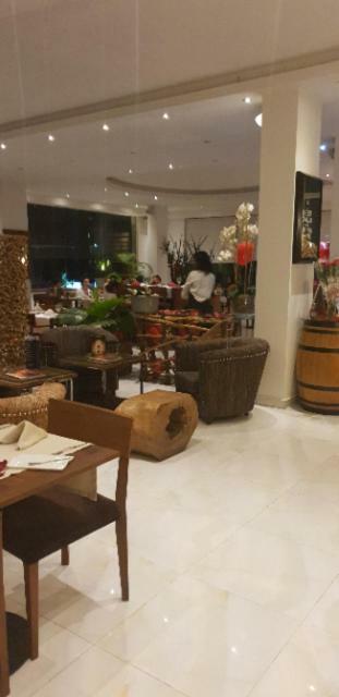 Hotel Bella Riva Kinshasa Eksteriør billede